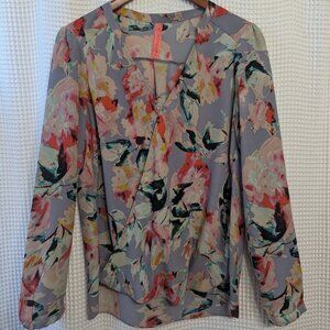 Floral surplice blouse